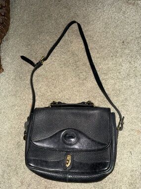 Vintage Dooney and Bourke Black Pebble Crossbody
